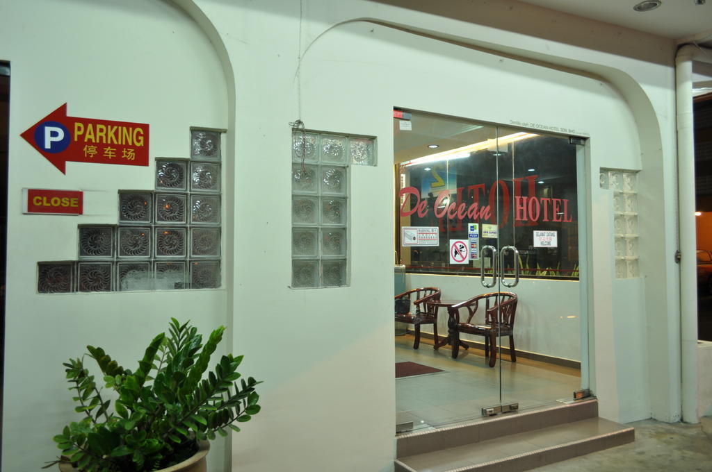 De Ocean Hotel Malacca Bagian luar foto