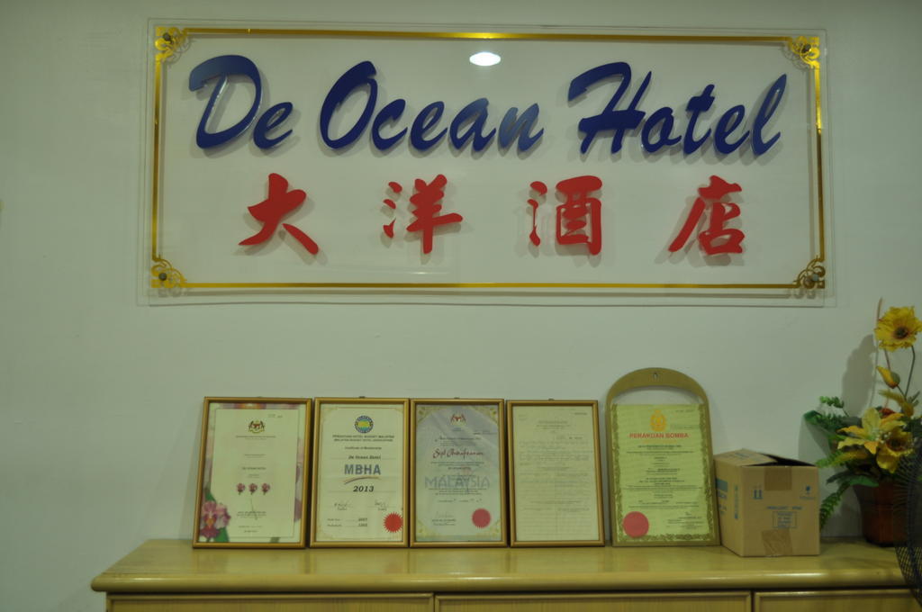 De Ocean Hotel Malacca Bagian luar foto