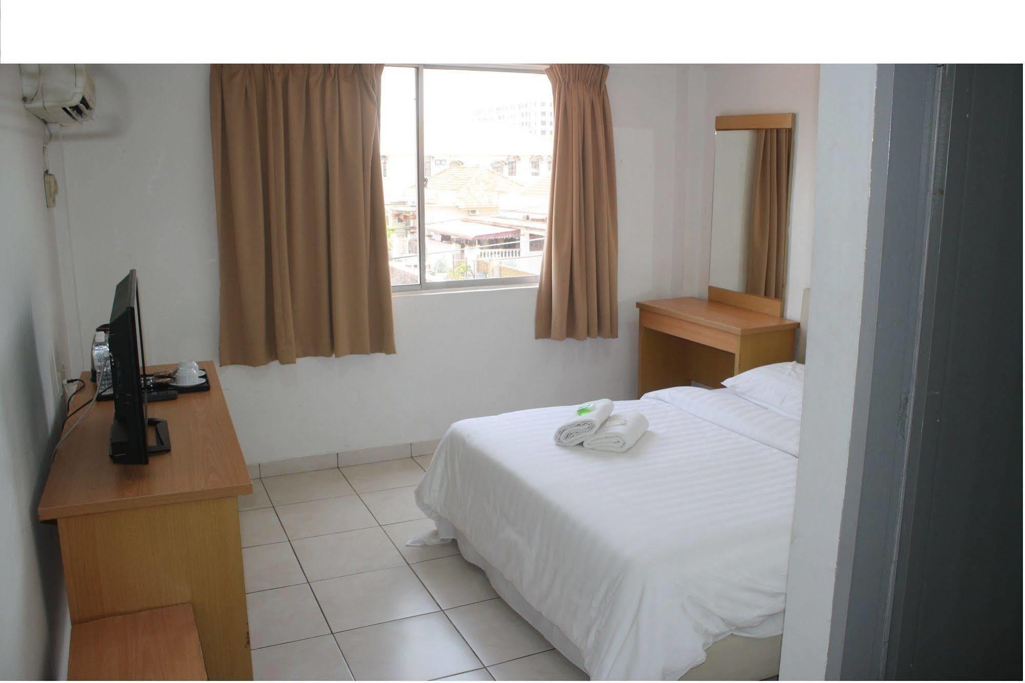 De Ocean Hotel Malacca Bagian luar foto