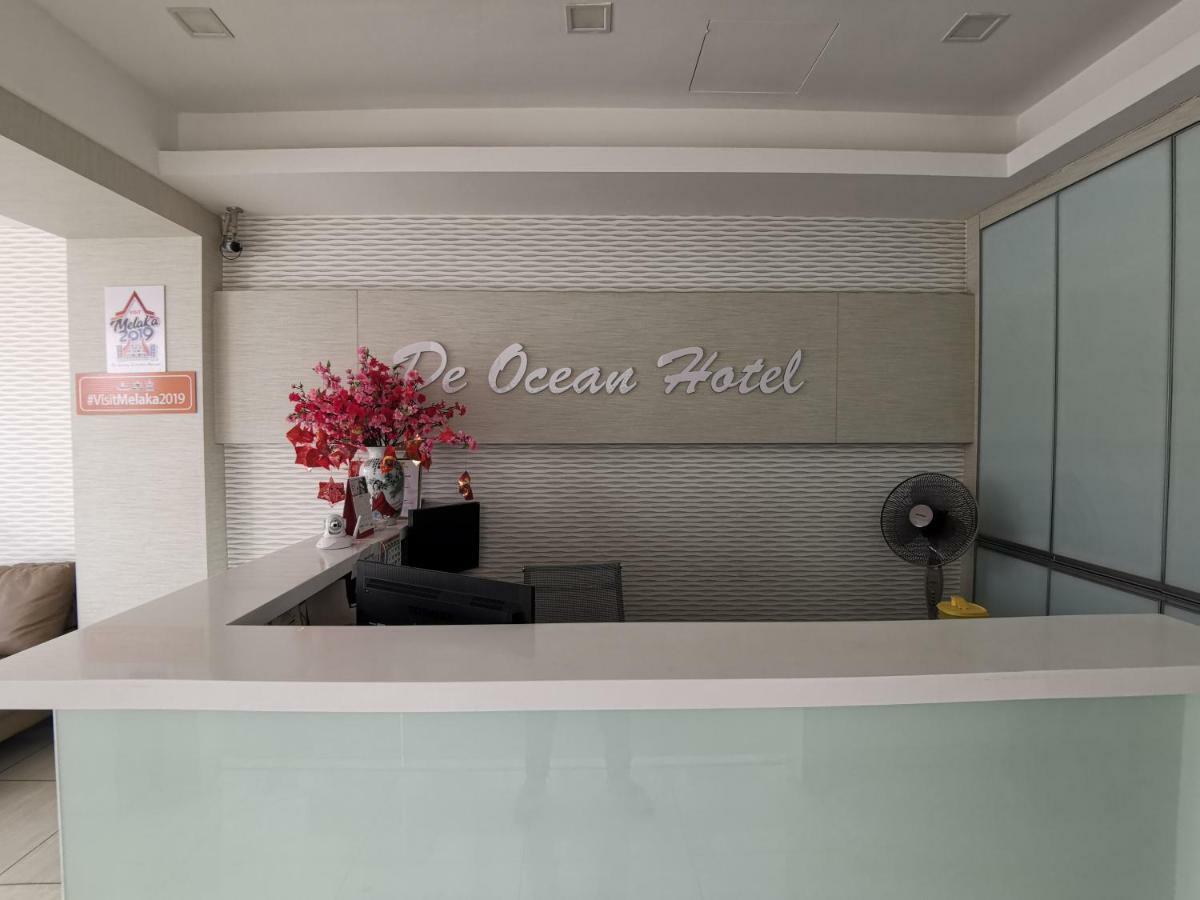 De Ocean Hotel Malacca Bagian luar foto