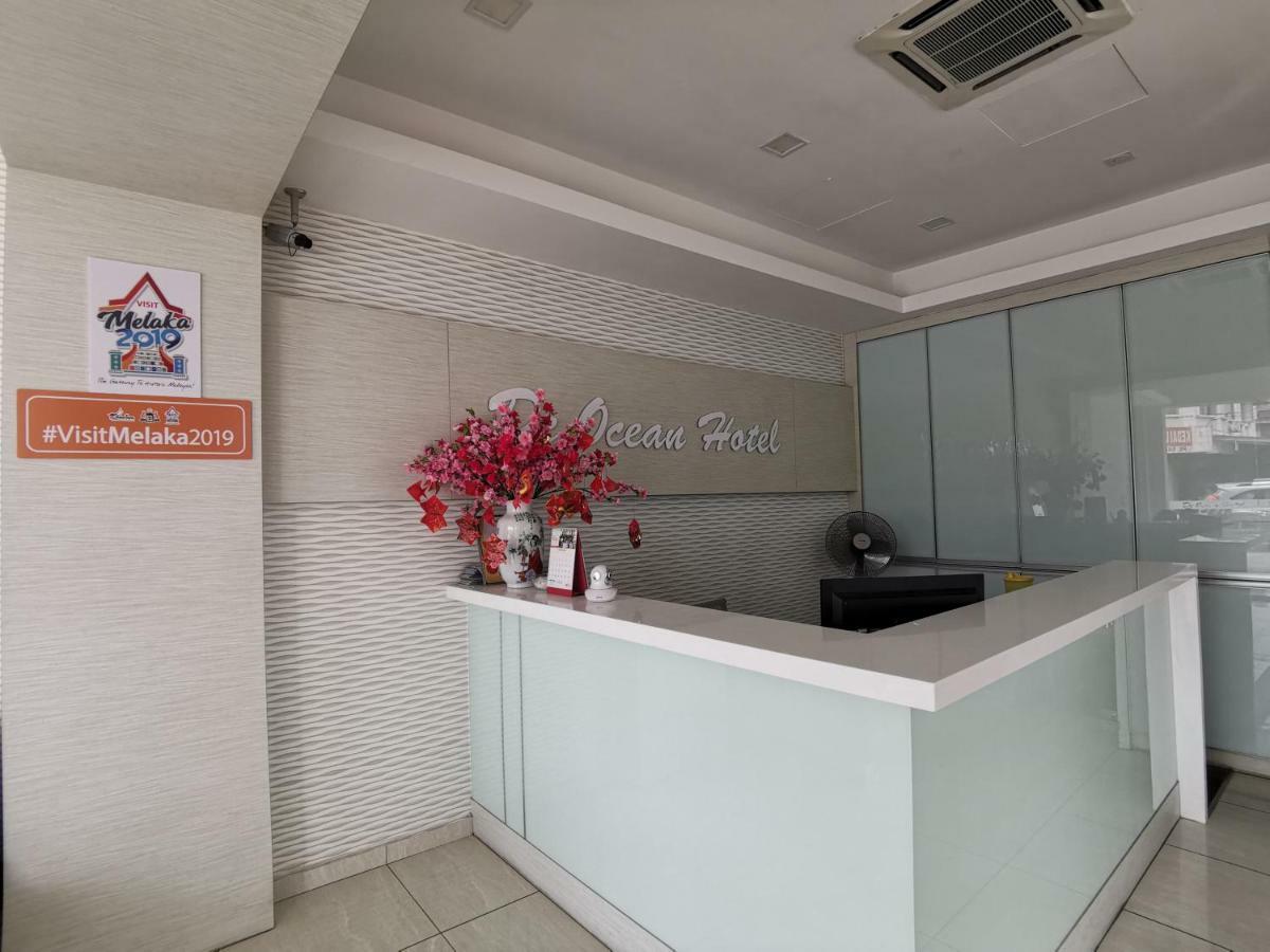De Ocean Hotel Malacca Bagian luar foto